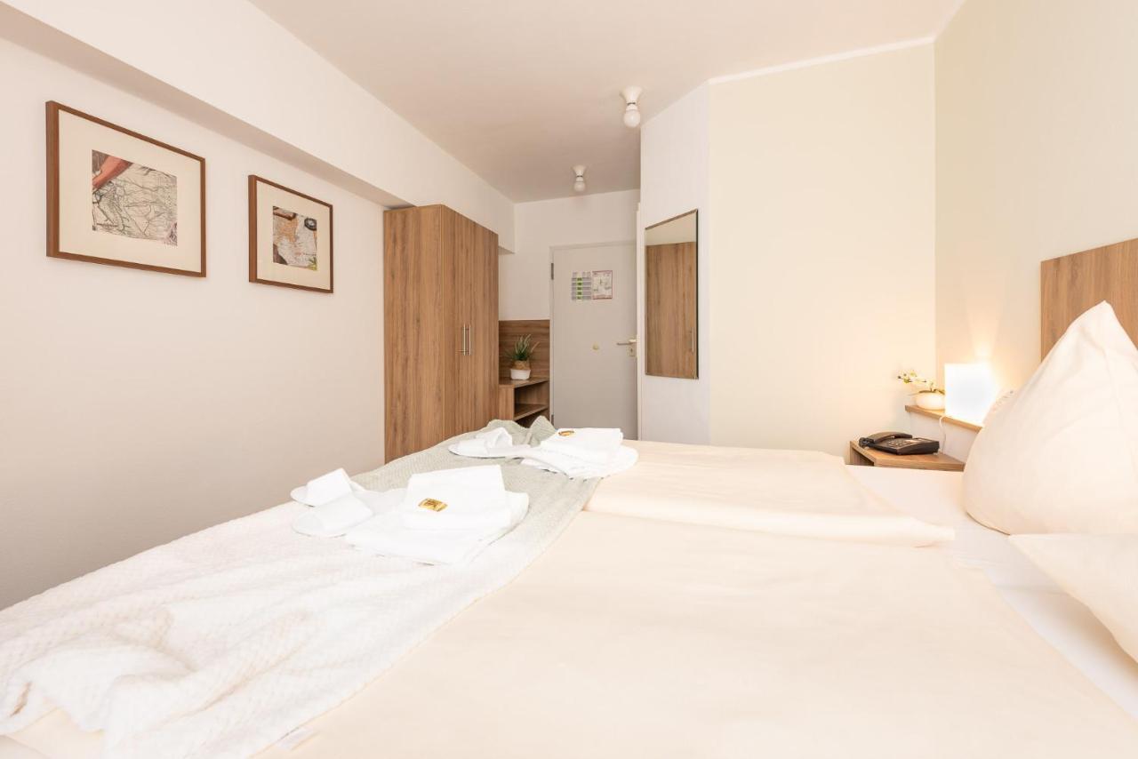 Hotel Nibelungen Hof Ксантен Екстер'єр фото
