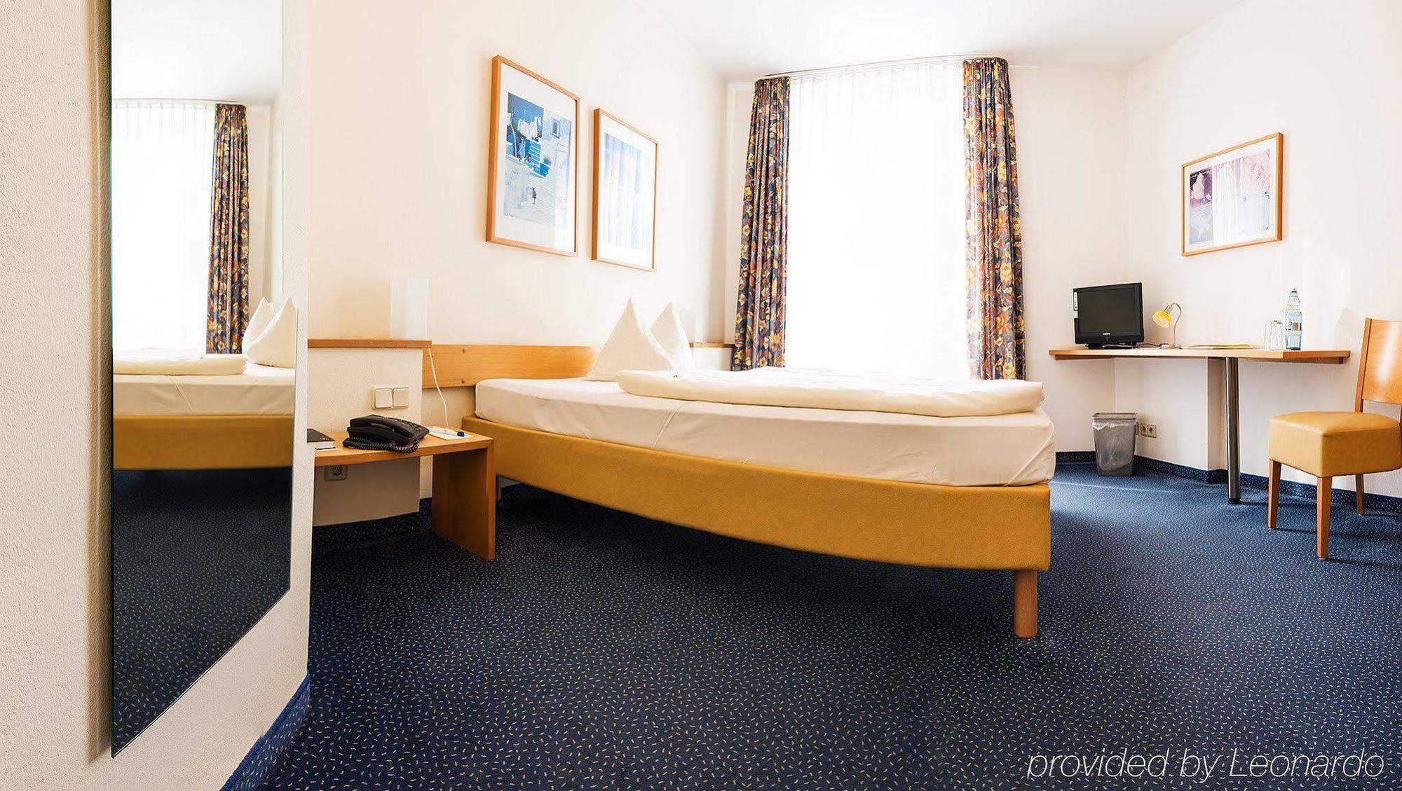 Hotel Nibelungen Hof Ксантен Екстер'єр фото