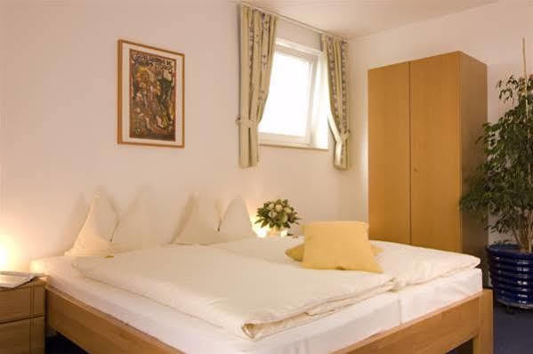 Hotel Nibelungen Hof Ксантен Екстер'єр фото